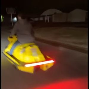 Meet your Posher, Aaron